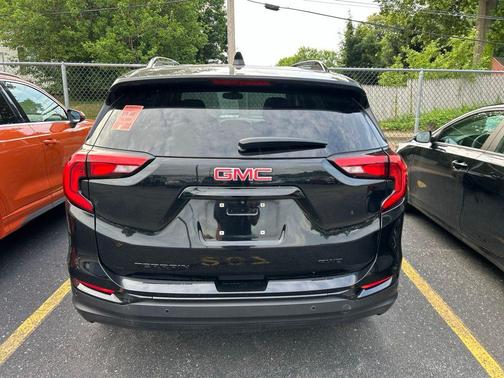 Ebony Twilight Metallic 2021 GMC Terrain SLT