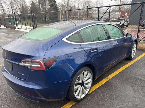 2019 Tesla Model 3 Long Range