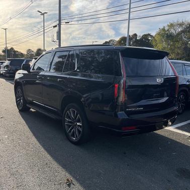 2022 Cadillac Escalade Sport