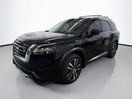 Super Black 2024 Nissan Pathfinder Platinum 4WD
