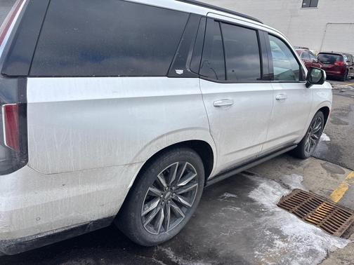 2022 Cadillac Escalade Sport Platinum