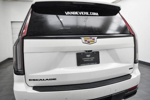 2022 Cadillac Escalade Sport Platinum