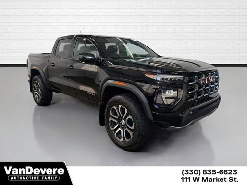 Onyx Black 2023 GMC Canyon AT4