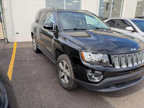 Black Clearcoat 2016 Jeep Compass High Altitude
