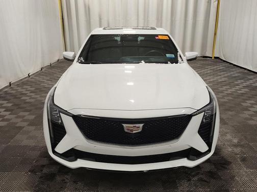 2025 Cadillac CT5 Sport
