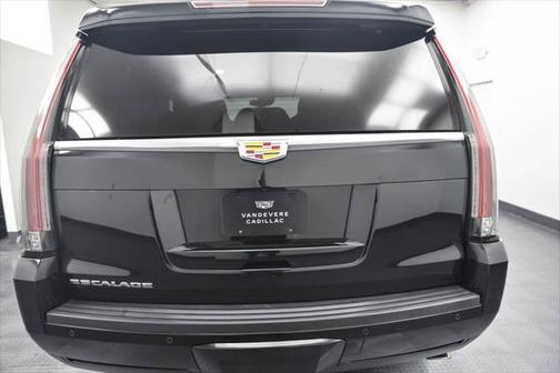 2016 Cadillac Escalade Premium