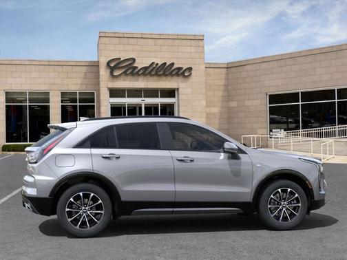 2025 Cadillac XT4 Sport