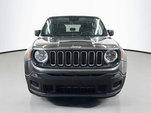 Granite Crystal Metallic Clearcoat 2018 Jeep Renegade Sport