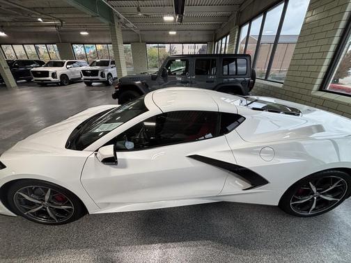 2021 Chevrolet Corvette Stingray w/1LT