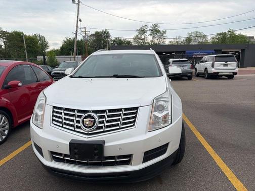 Platinum Ice Tricoat 2016 Cadillac SRX Luxury Collection