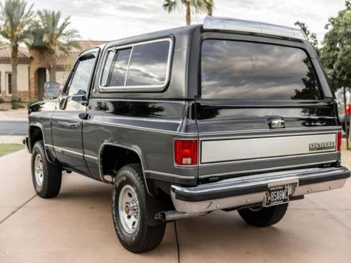 1990 Chevrolet Blazer Base