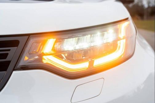 Silver 2020 Land Rover Discovery HSE