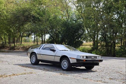 1983 Delorean DMC-12 Base 2dr Coupe