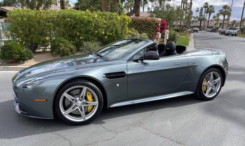 Black 2016 Aston Martin V8 Vantage Base