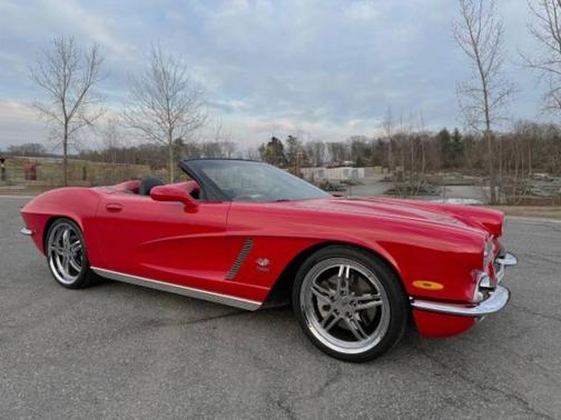 2004 Chevrolet Corvette Base