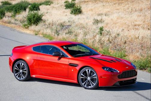 2012 Aston Martin V12 Vantage Base