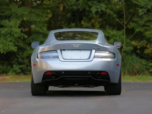 2016 Aston Martin DB9 GT