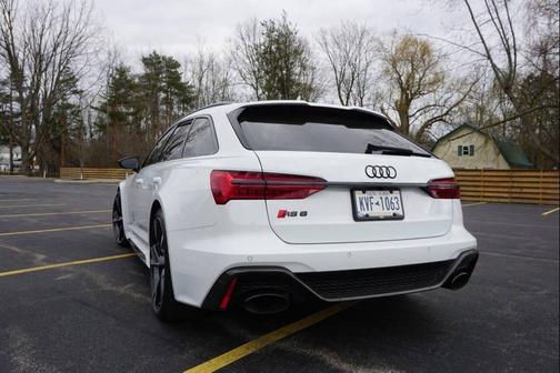 2022 Audi RS 6 Avant 4.0T