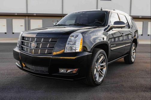Gray 2014 Cadillac Escalade Premium