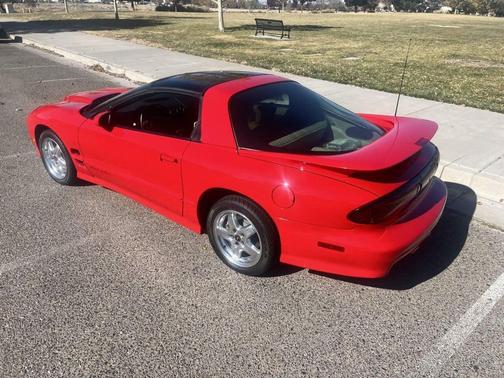 Arctic White 2002 Pontiac Firebird Formula