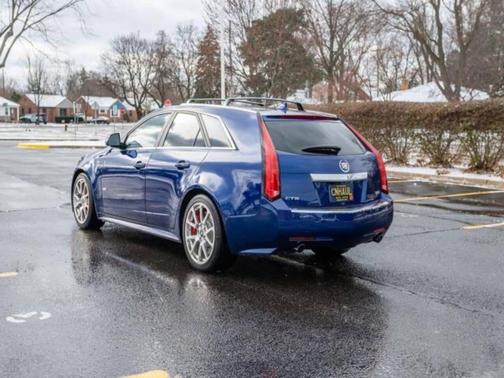 2014 Cadillac CTS-V Base