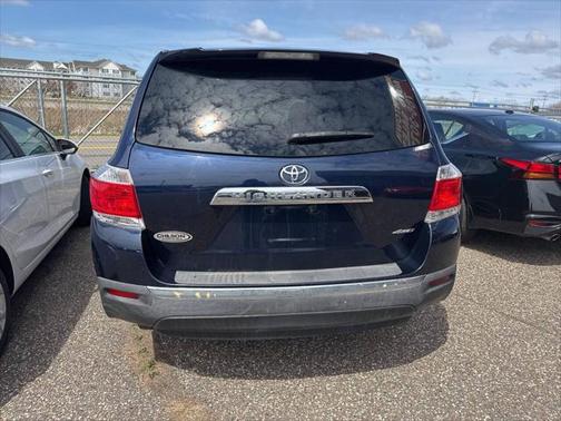 2013 Toyota Highlander SE