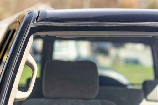 2001 Isuzu Trooper Limited