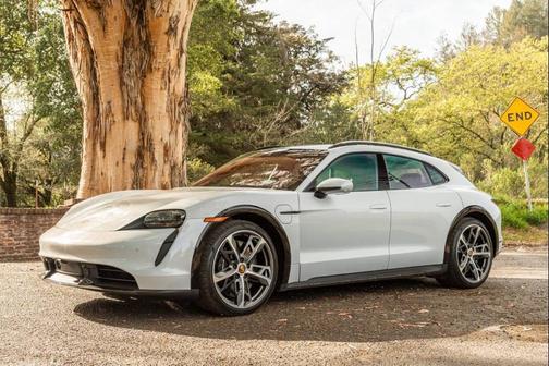 2021 Porsche Taycan Turbo