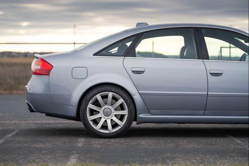 Daytona Gray Pearl Effect 2003 Audi RS6 Quattro