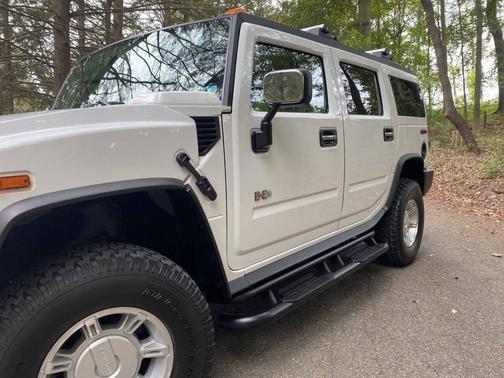 2003 Hummer H2 Base