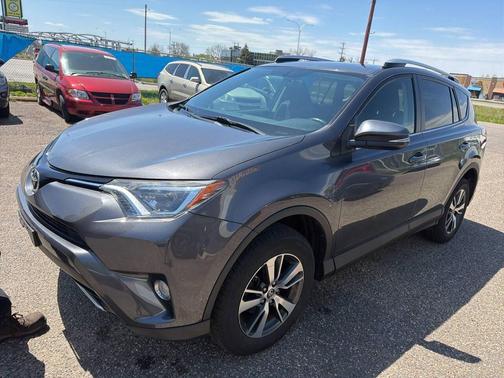 Magnetic Gray Metallic 2016 Toyota RAV4 XLE