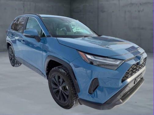 2022 Toyota RAV4 Hybrid SE