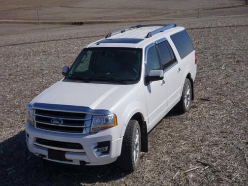 Magnetic Metallic 2016 Ford Expedition EL Limited