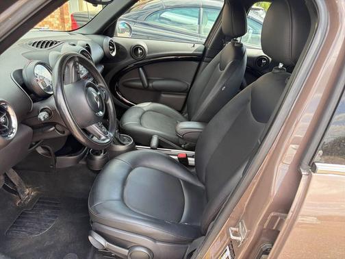 Brown 2012 MINI Cooper Countryman Base