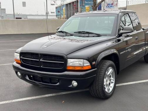 2000 Dodge Dakota Sport
