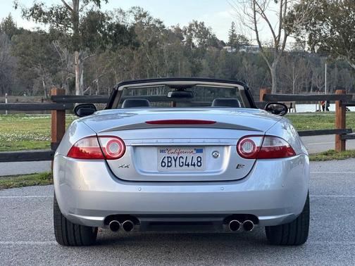 2007 Jaguar XKR Base