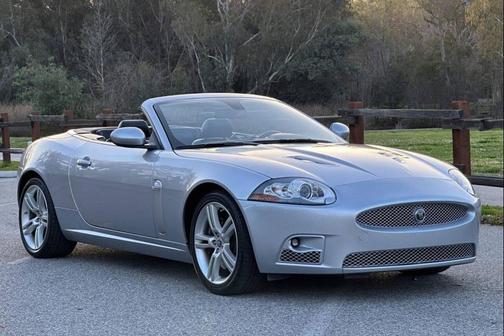 2007 Jaguar XKR Base