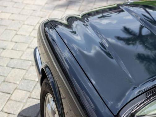 Gray 2001 Jaguar XJ Vanden Plas