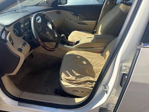 White Diamond Tricoat 2011 Buick LaCrosse CXS