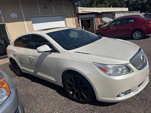 White Diamond Tricoat 2011 Buick LaCrosse CXS