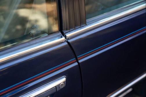 Silver 1988 BMW M6 Base