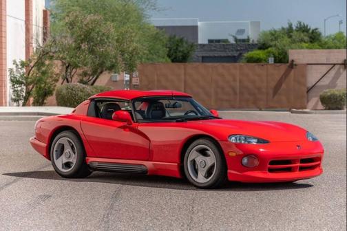 White 1993 Dodge Viper RT/10