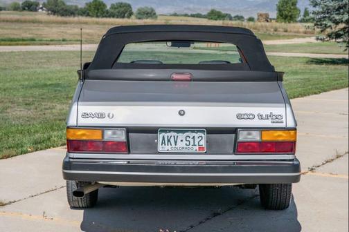 1986 Saab 900 Turbo 2dr Convertible