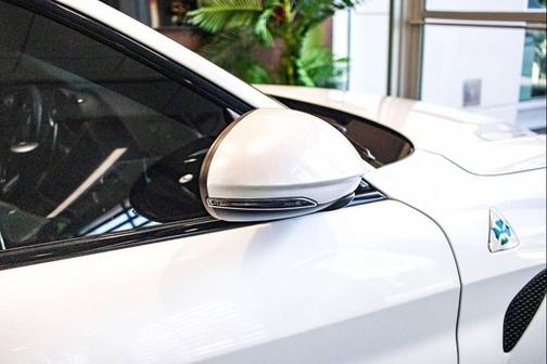 Trofeo White Tri-Coat 2018 Alfa Romeo Giulia Quadrifoglio