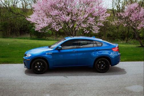 Space Gray Metallic 2010 BMW X6 M Base AWD 4dr SUV
