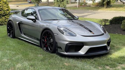 GT Silver Metallic 2021 Porsche 718 Cayman GT4