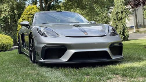GT Silver Metallic 2021 Porsche 718 Cayman GT4