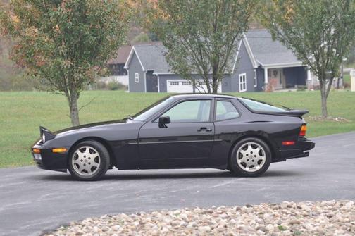 Black 1989 Porsche 944 Turbo 2dr Hatchback