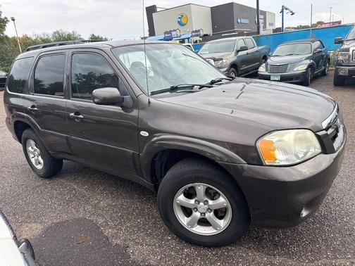 2006 Mazda Tribute s