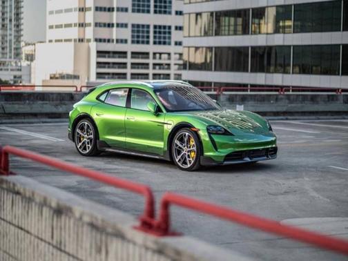 2023 Porsche Taycan Turbo